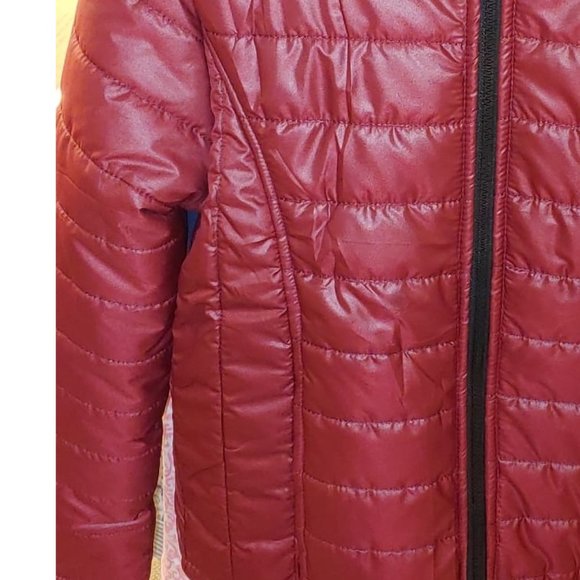 Womens Hooded Puffer Jacket--Burgundy - Picture 5 of 7